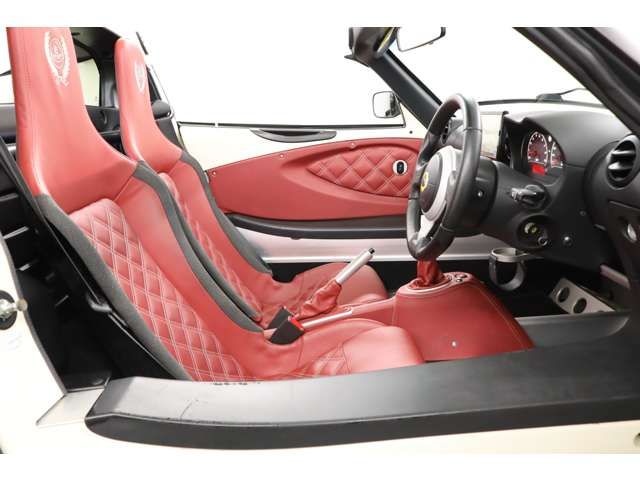 23560468