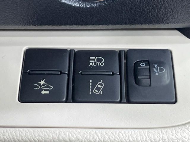 23560598