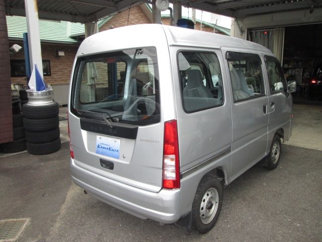 23580017