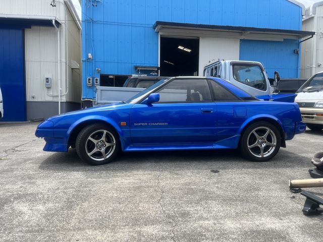 23580018