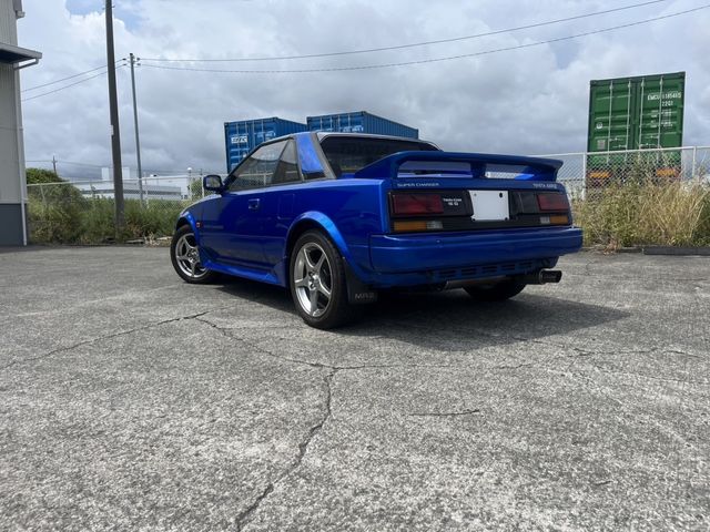 23580018