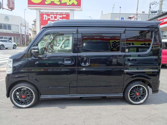 23600067