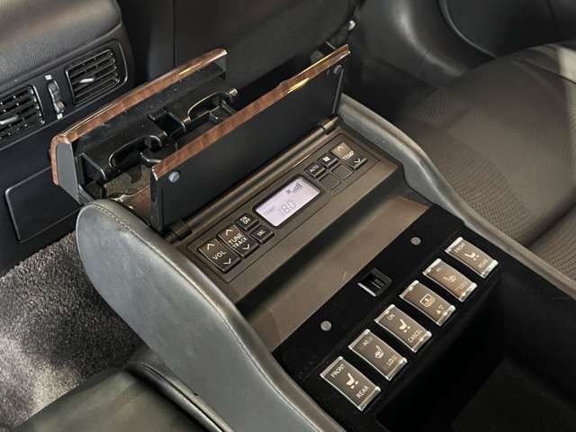 23662038