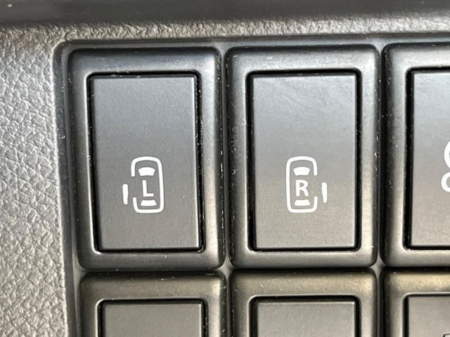 23762593
