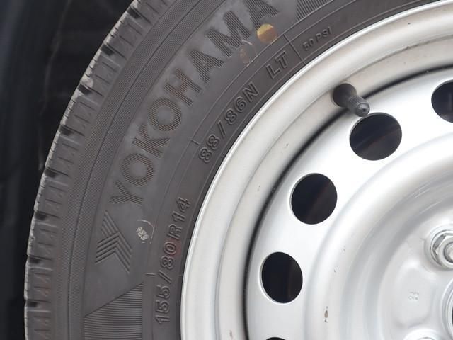 24066985