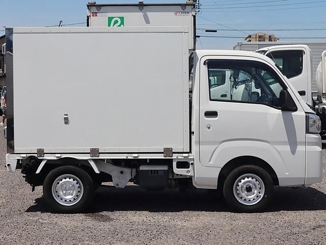 24067082
