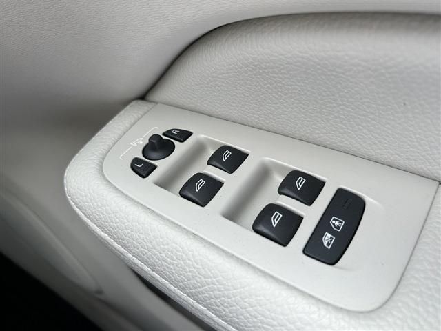 24265563