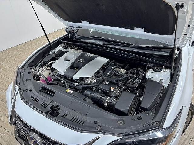 24460001