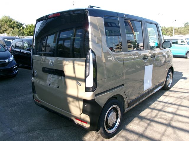 24650033