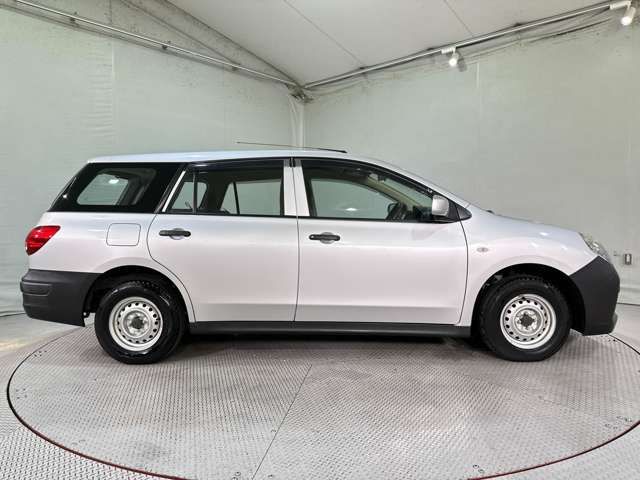 24700015