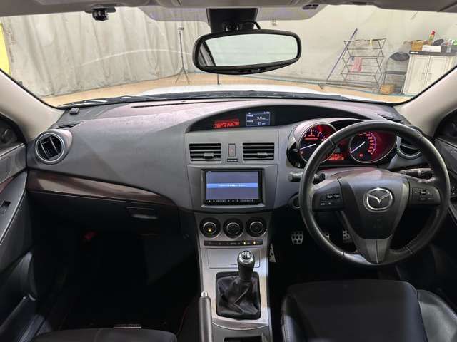 24800025