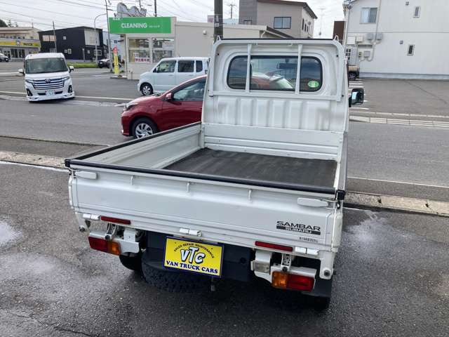 24865872