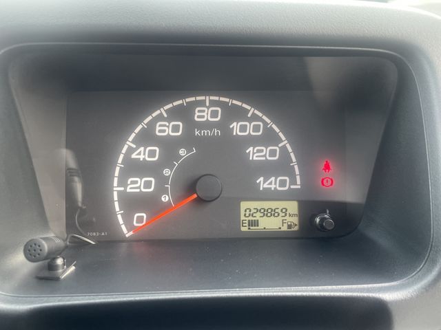 25050204