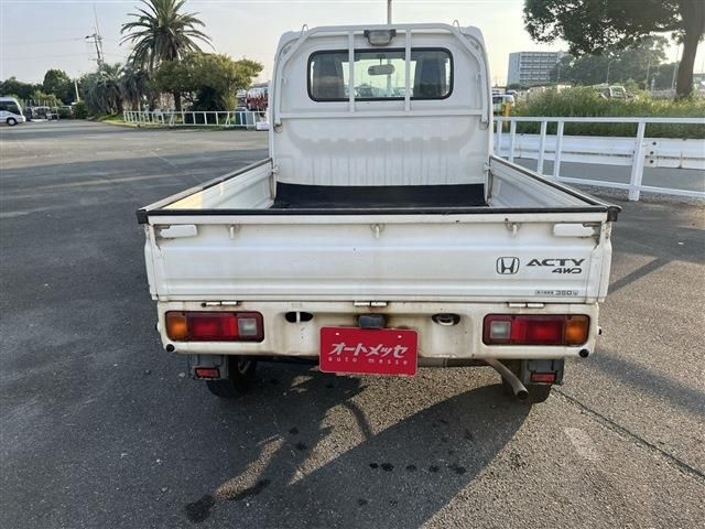 25168116