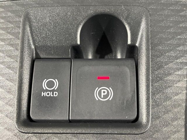 25260525