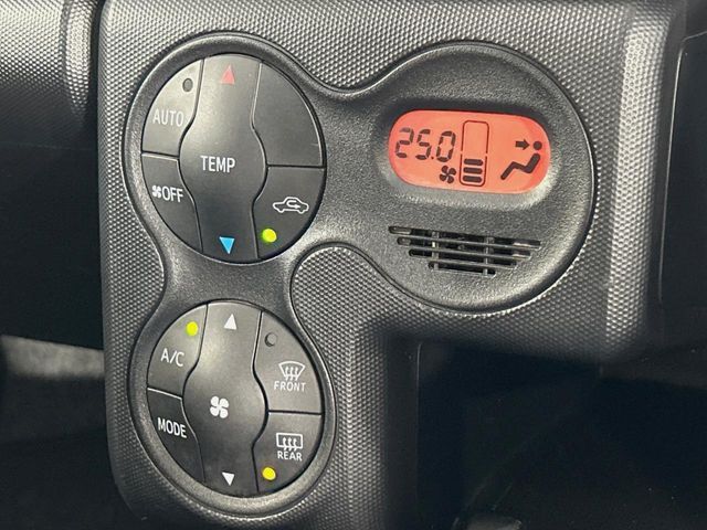 25261098