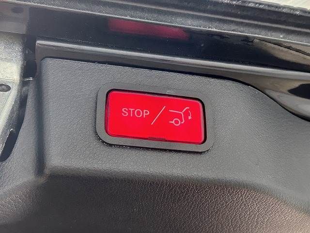 25660667
