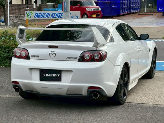 25665834