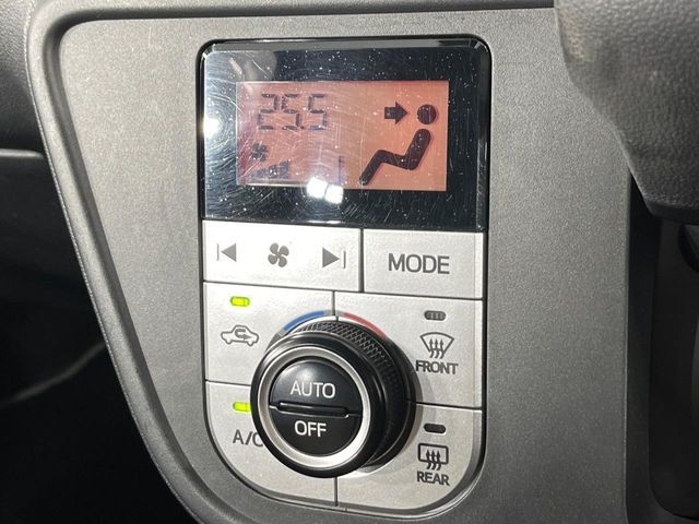 25761572