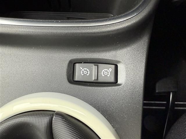 25766172