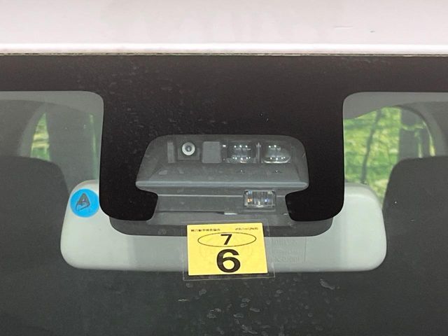 25860917