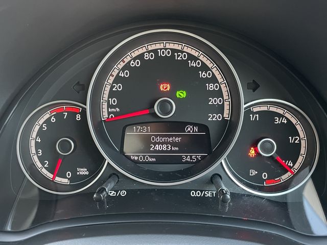 26100046