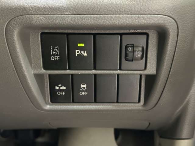 26600038