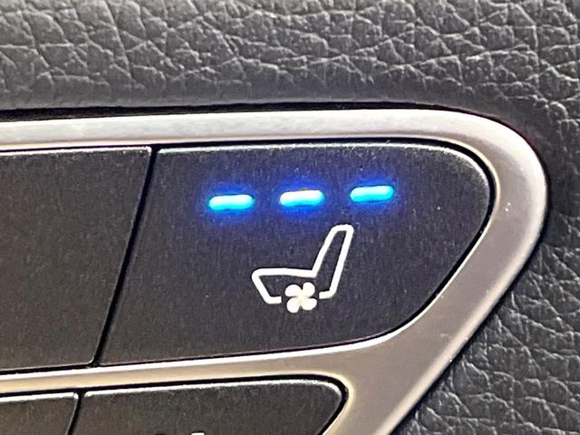 27061325