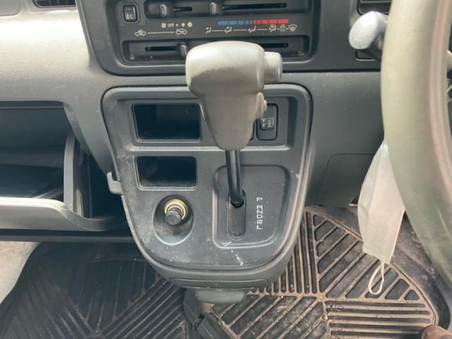 27067094