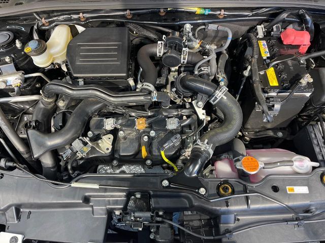 27560948