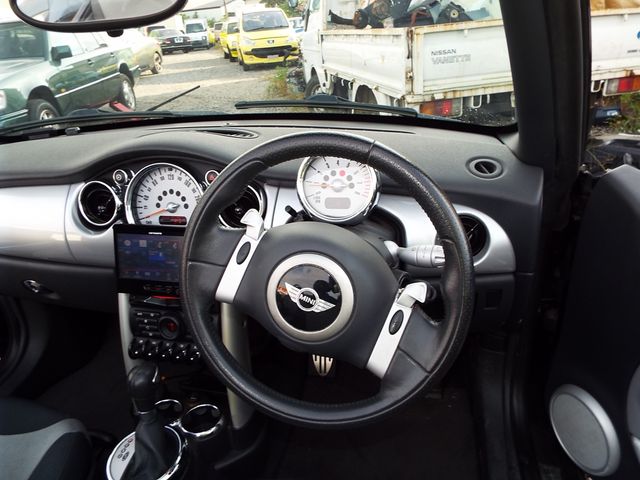 27700041