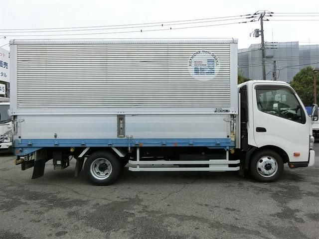 29565541