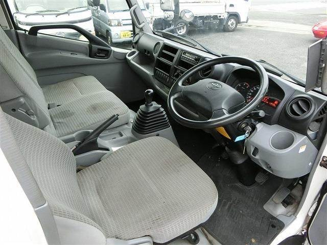 29565541