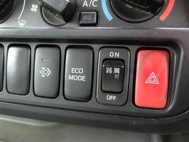 29565541