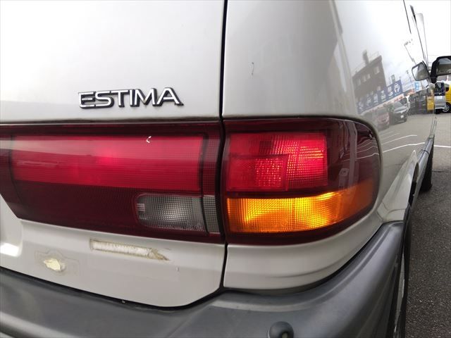30150256