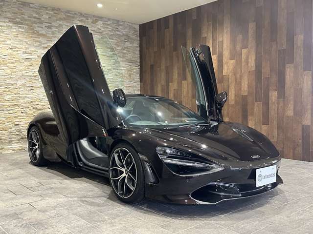 31800005