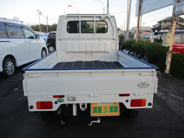 32850082