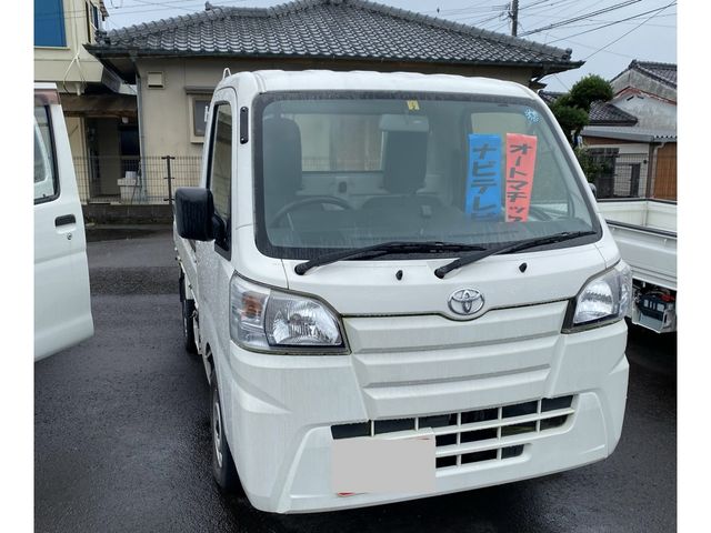 33080001
