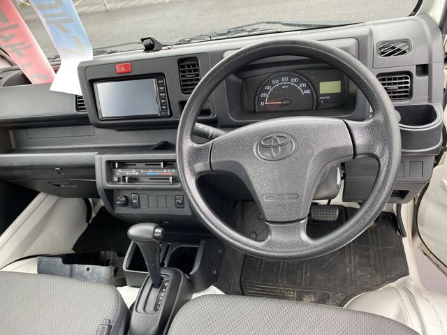 33080001
