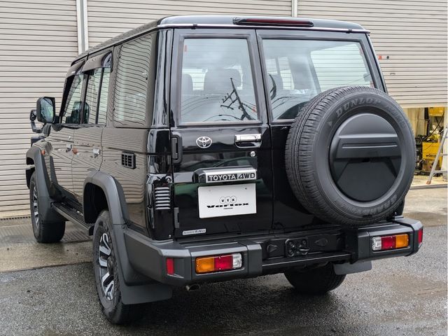 33580009