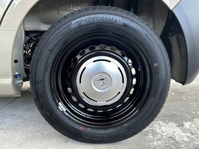 33820100