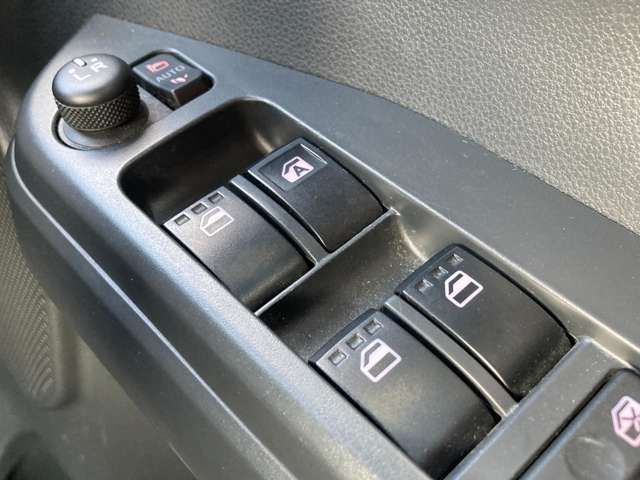 35162582
